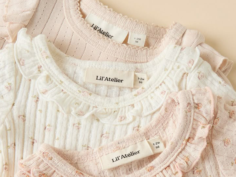 tem mac quan ao tre em