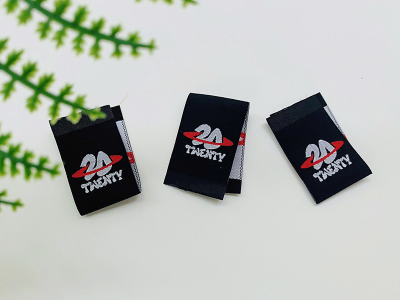 mau nhan mac gap doi